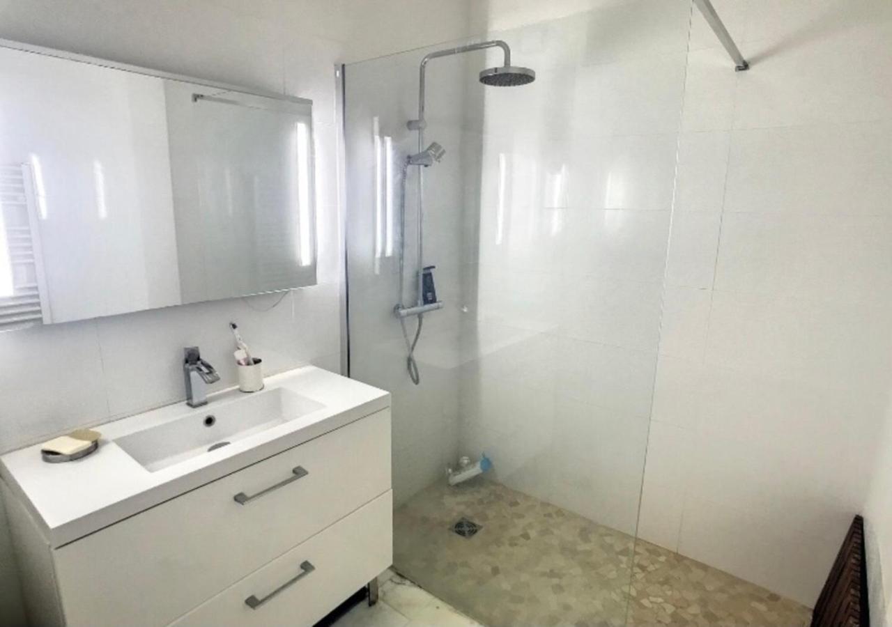 Superbe Studio Tout Equipe/Proche Mer Et Commodite Saint-Laurent-du-Var Ngoại thất bức ảnh